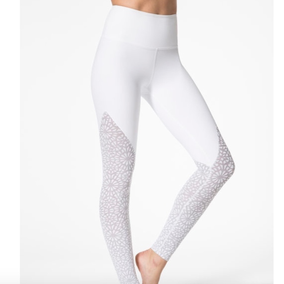 beyond yoga white leggings